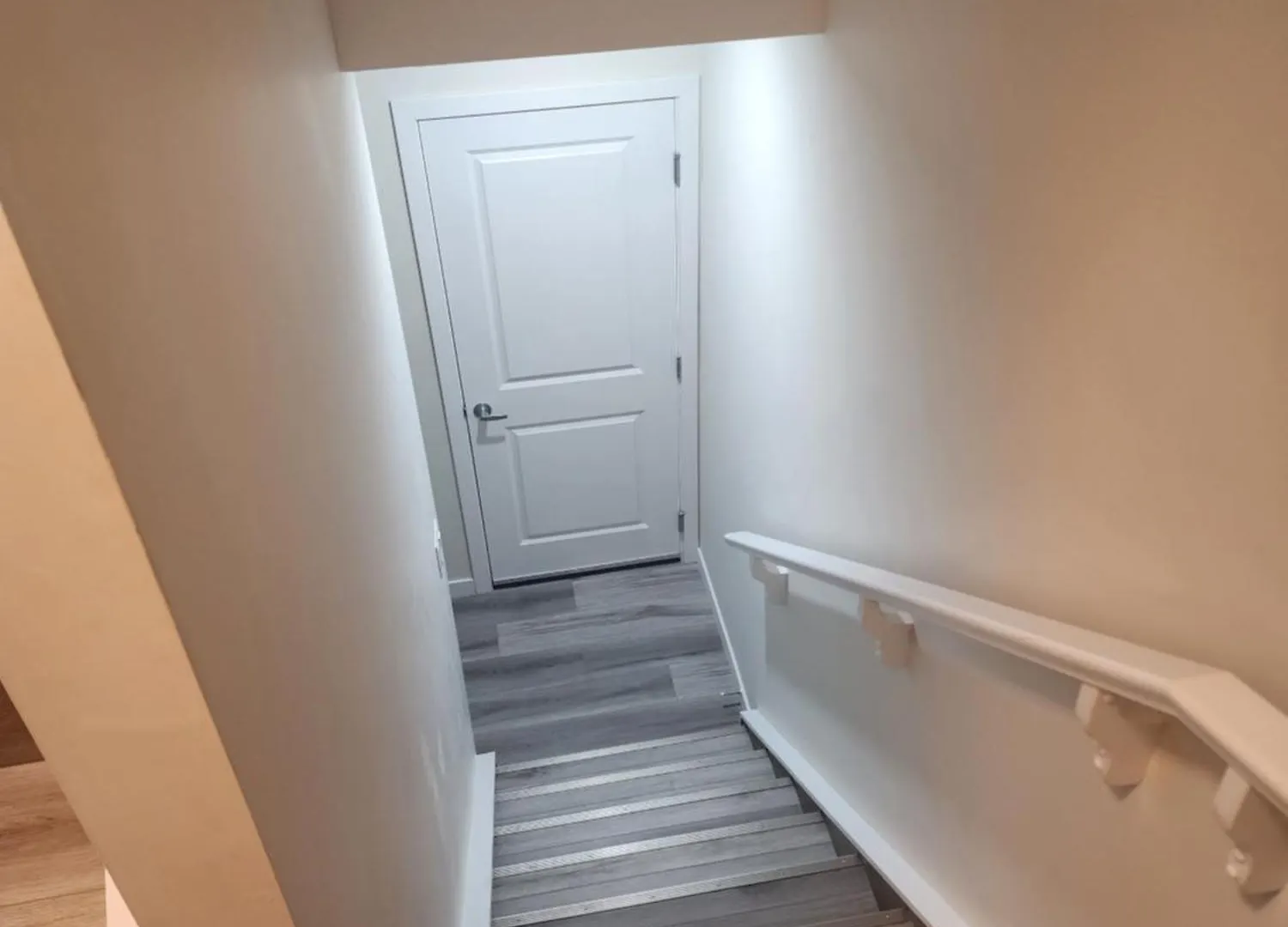 Trendy 2-Bed Oasis Awaits! Apartment Calgary